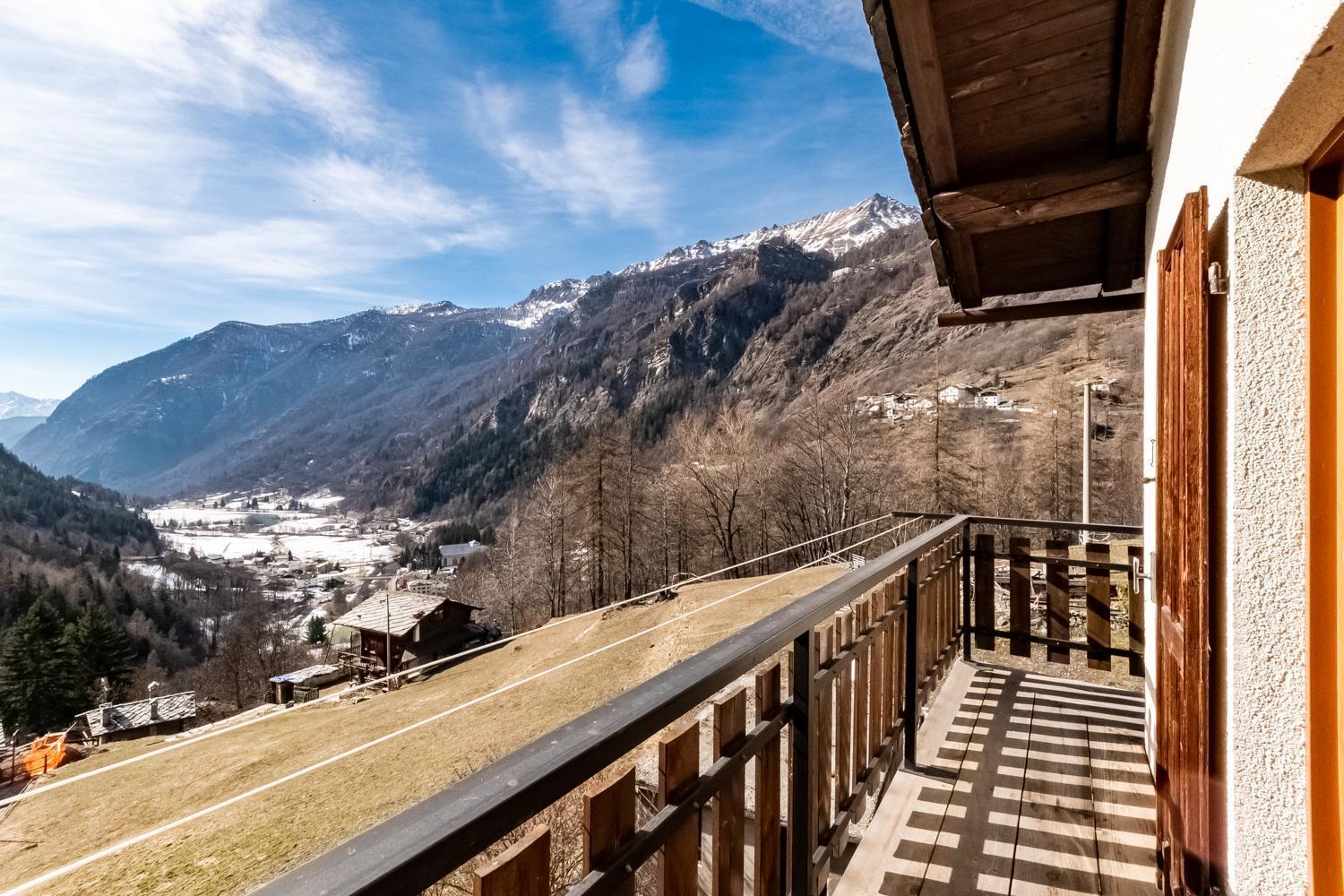 Relax & Sports -Cervinia- Maison Valtournenche Exterior photo