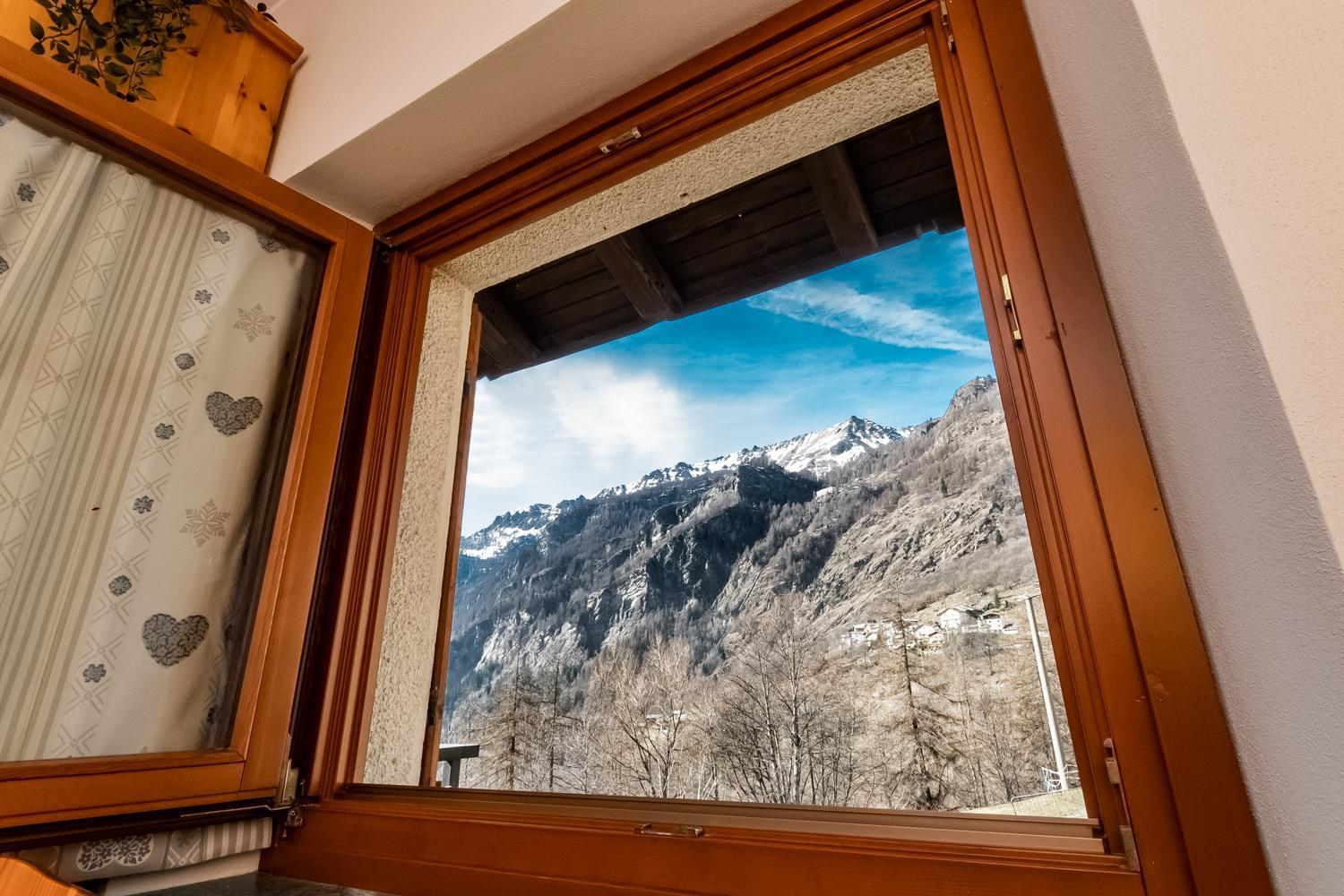 Relax & Sports -Cervinia- Maison Valtournenche Exterior photo